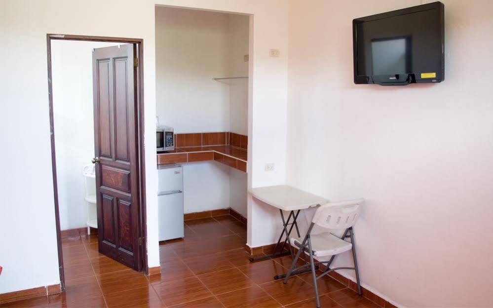 Hotel Cielo Azul Resort Tilarán エクステリア 写真
